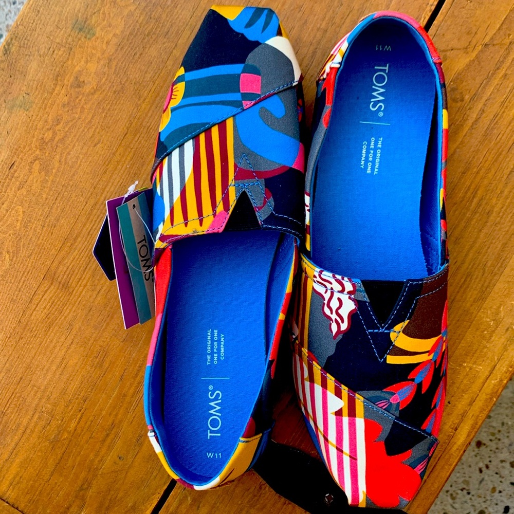 Brand New TOMSMulti colored with tags